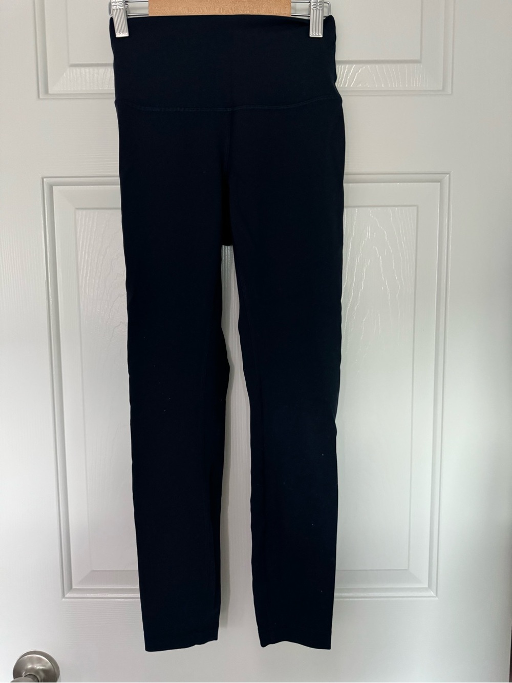 Lululemon Navy 7/8 Leggings